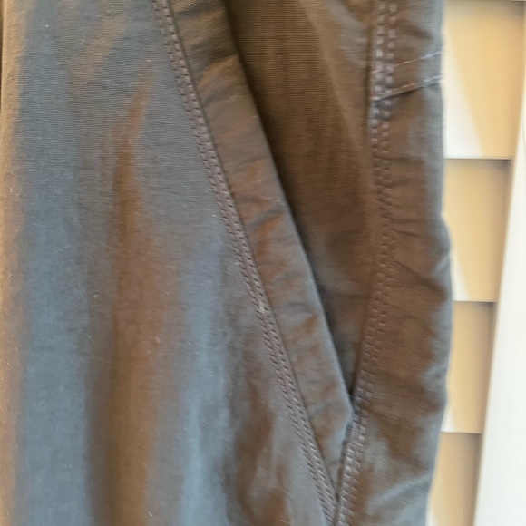 Outdoor Life Cargo shorts Dark gray Mens 38, 7 Pockets. - Picture 9 of 9